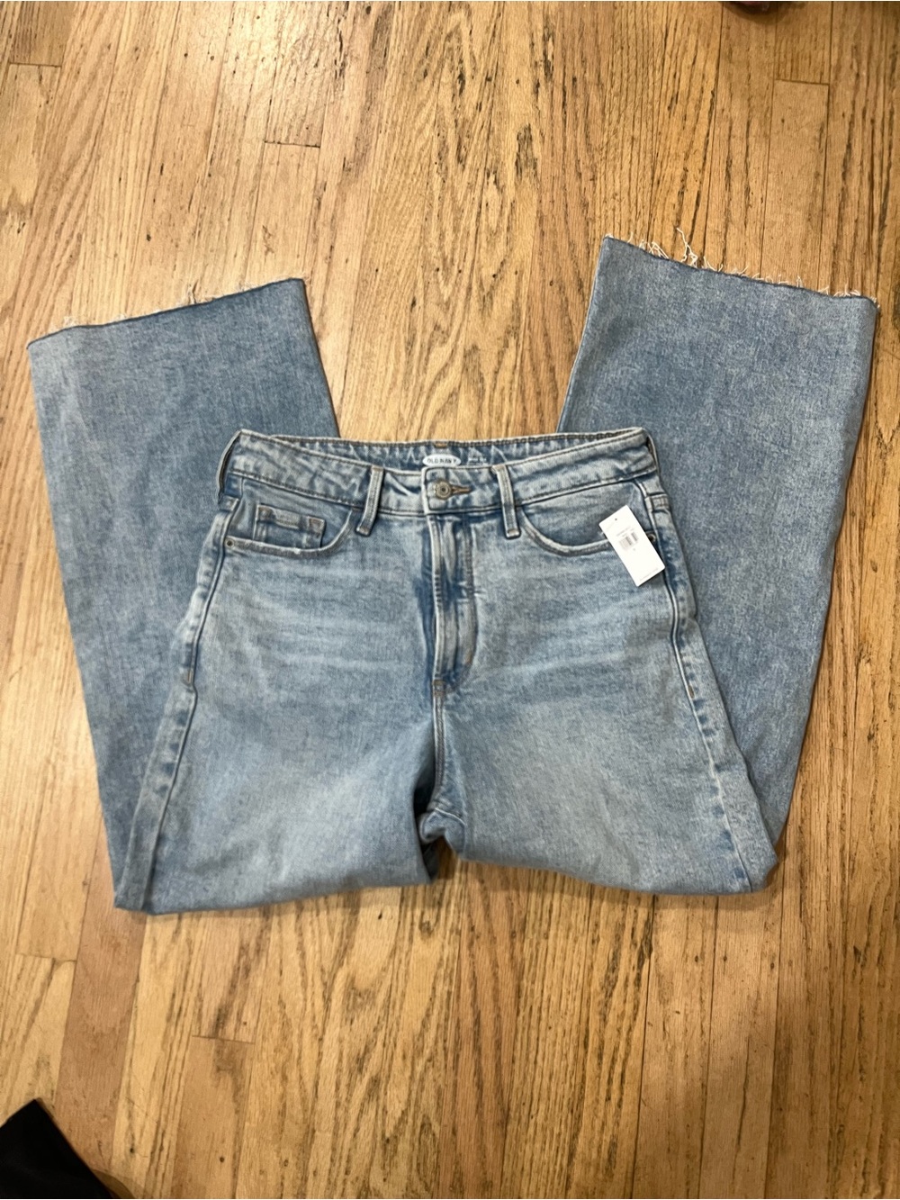 BRAND NEW XTRA HIGH RISE WIDE LEG OLD NAVY JEANS